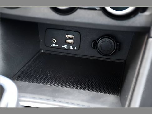 Certified 2023 Subaru Crosstrek 2.5i Limited AWD/4WD image 38