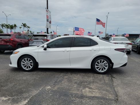Used 2024 Toyota Camry LE FWD image 7