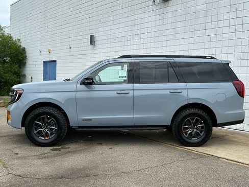 New 2027 Ford Expedition Tremor AWD/4WD image 2