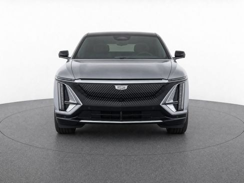 Certified 2024 Cadillac Lyriq Tech RWD image 5