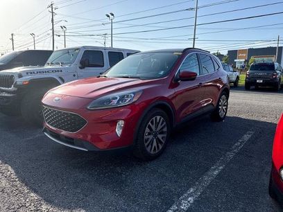Certified 2020 Ford Escape Titanium w/ Titanium Premium Package 2.0