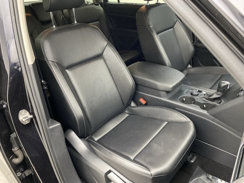 Used 2019 Volkswagen Atlas SE w/ Panoramic Sunroof Package AWD/4WD image 17