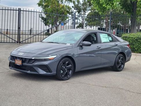 New 2026 Hyundai Elantra Sport FWD image 2