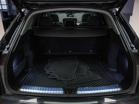 Certified 2025 Audi Q5 Premium w/ Convenience Package image 25