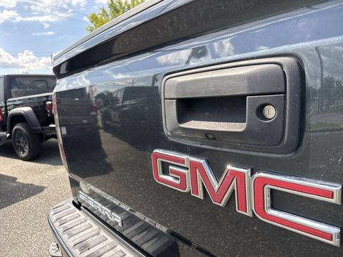 Used 2018 GMC Sierra 1500 Denali AWD/4WD image 5
