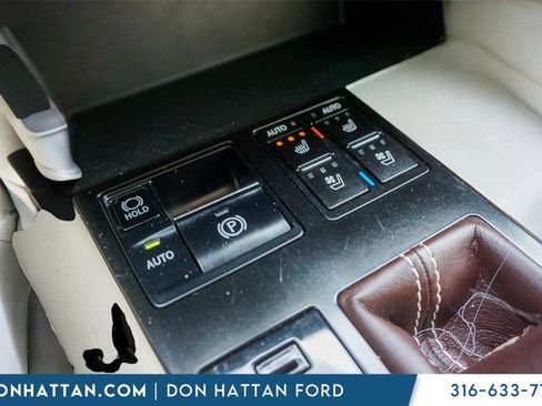 Used 2019 Lexus RX 450h AWD image 11