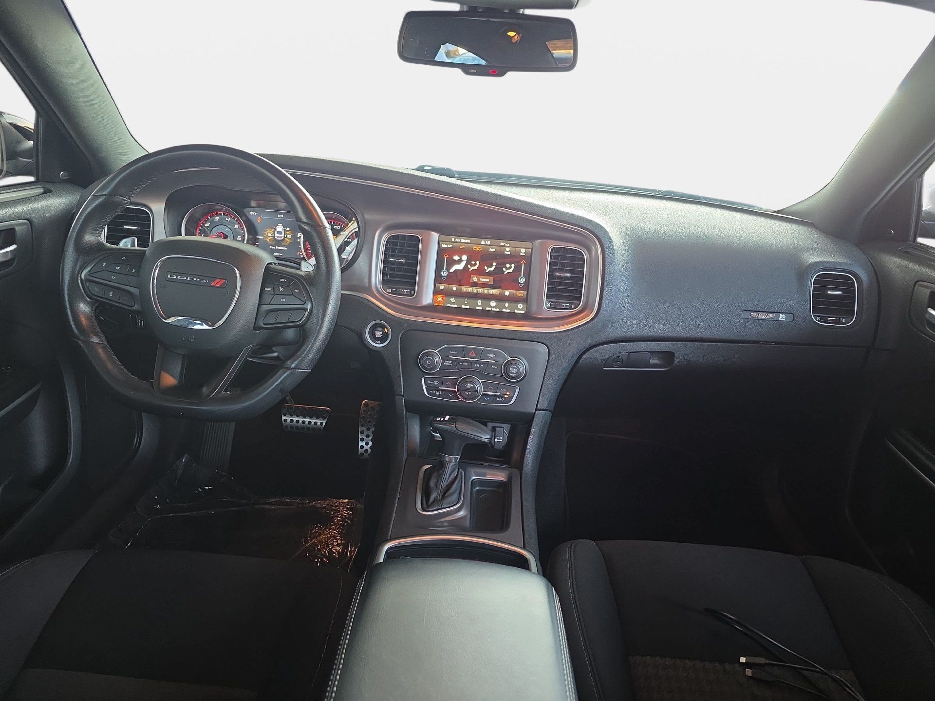 Used 2022 Dodge Charger Scat Pack RWD image 9