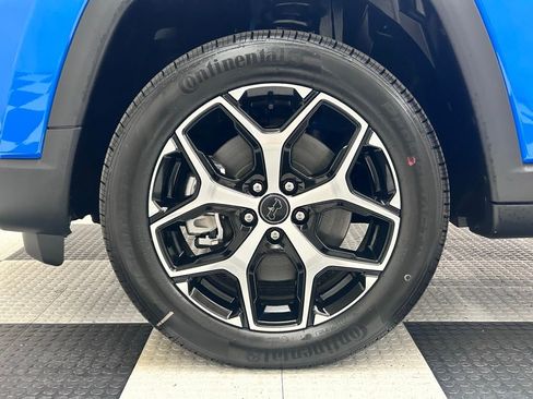 New 2026 Jeep Compass Limited image 8