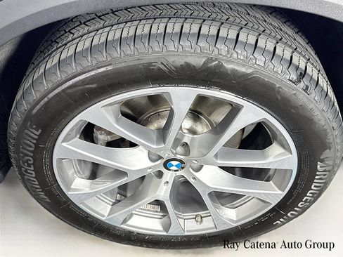 Used 2024 BMW X5 xDrive40i w/ Premium Package AWD/4WD image 33