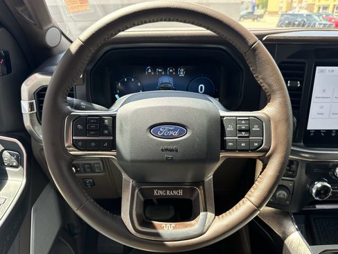Used 2025 Ford F150 King Ranch AWD/4WD image 15