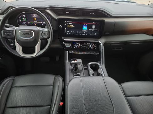 Used 2024 GMC Sierra 1500 Denali w/ Technology Package AWD/4WD image 20