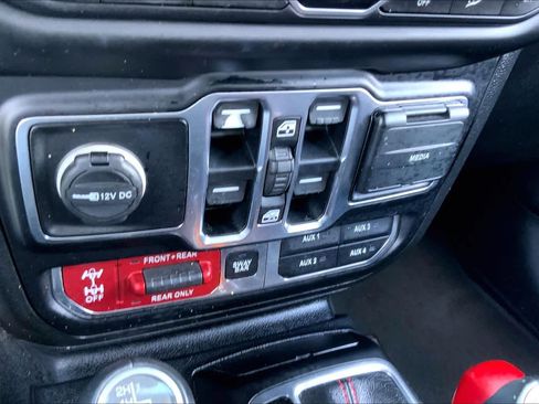 Used 2020 Jeep Wrangler Unlimited Rubicon w/ Quick Order Package 28Y Recon image 31