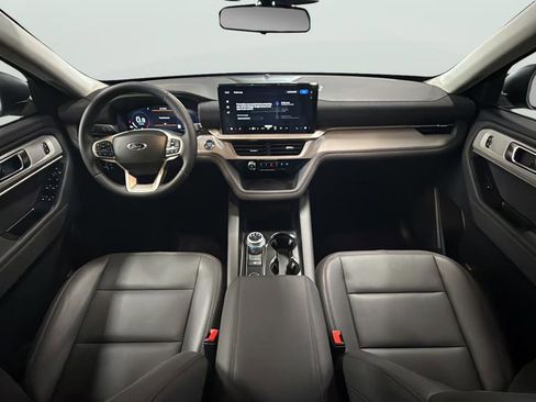 New 2026 Ford Explorer Active w/ Active Comfort Package image 34