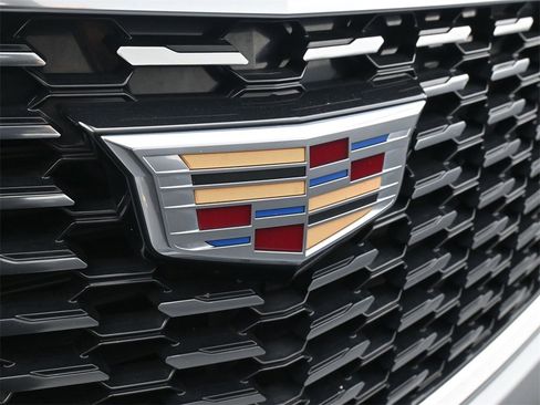 Used 2023 Cadillac XT5 Luxury image 19