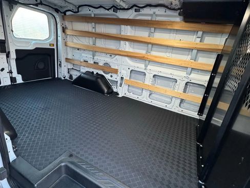 Used 2024 Ford Transit 250 Low Roof w/ Exterior Upgrade Package image 25