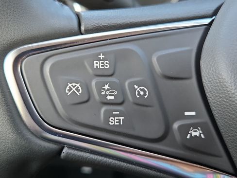 Used 2024 Chevrolet Equinox LT w/ LPO, Floor Liner Package FWD image 23