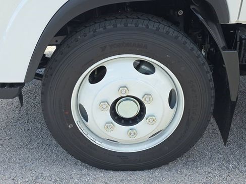New 2027 Isuzu NPR RWD image 4