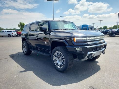 New 2025 GMC Hummer EV 3X image 2