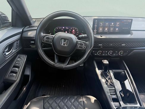 Used 2023 Honda Accord Sport image 21