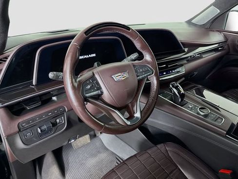 Used 2021 Cadillac Escalade Sport Platinum w/ Heavy-Duty Trailer Package image 12