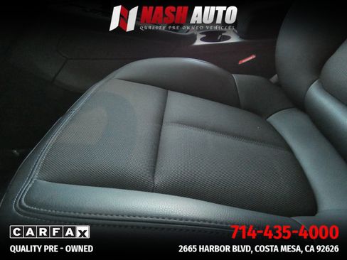Used 2024 Porsche Macan AWD/4WD image 50