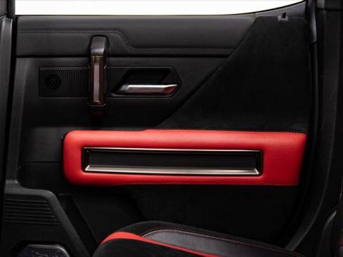 Used 2022 GMC Hummer EV Edition 1 w/ LPO, Illumination Package image 31