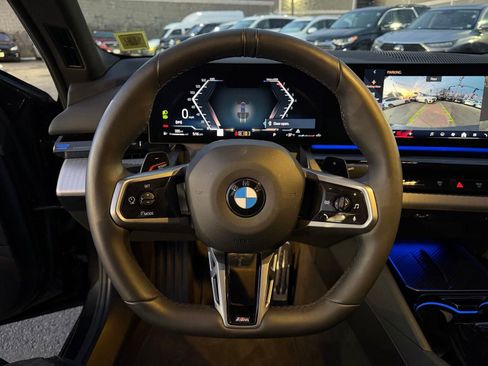 Used 2026 BMW 530i xDrive AWD/4WD image 27