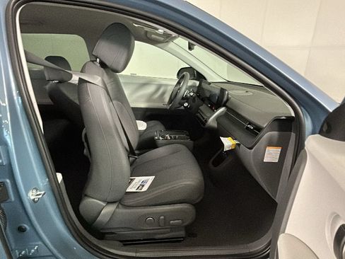 Used 2025 Hyundai Ioniq 5 SEL AWD/4WD image 36