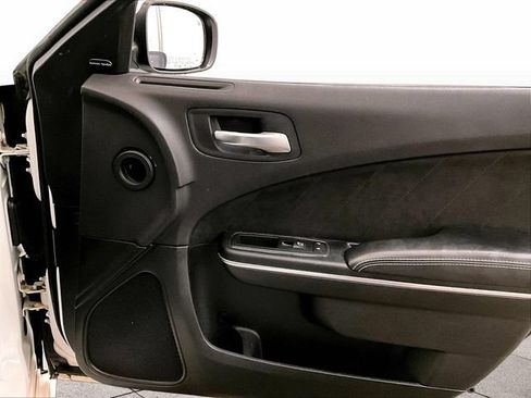 Used 2015 Dodge Charger SRT w/ Harman/Kardon Audio Group RWD image 24