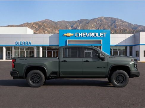 New 2026 Chevrolet Silverado 2500 ZR2 w/ ZR2 Bison Edition AWD/4WD image 3