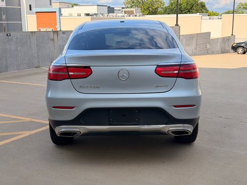 Used 2018 Mercedes-Benz GLC 300 4MATIC Coupe image 4
