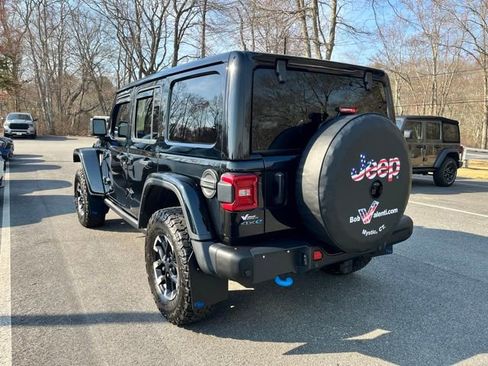 Used 2024 Jeep Wrangler Unlimited Rubicon 4xe image 10