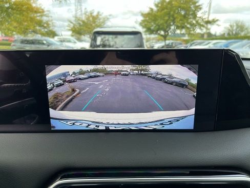 New 2026 Nissan Armada SV image 19