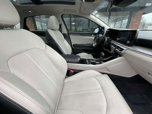 Used 2021 Kia K5 EX image 15