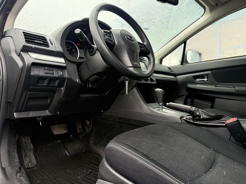 Used 2013 Subaru Crosstrek 2.0i Premium image 15