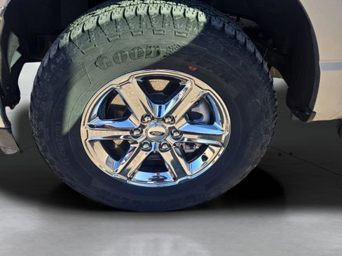 Certified 2025 Ford F150 XLT w/ Equipment Group 301A Standard image 17