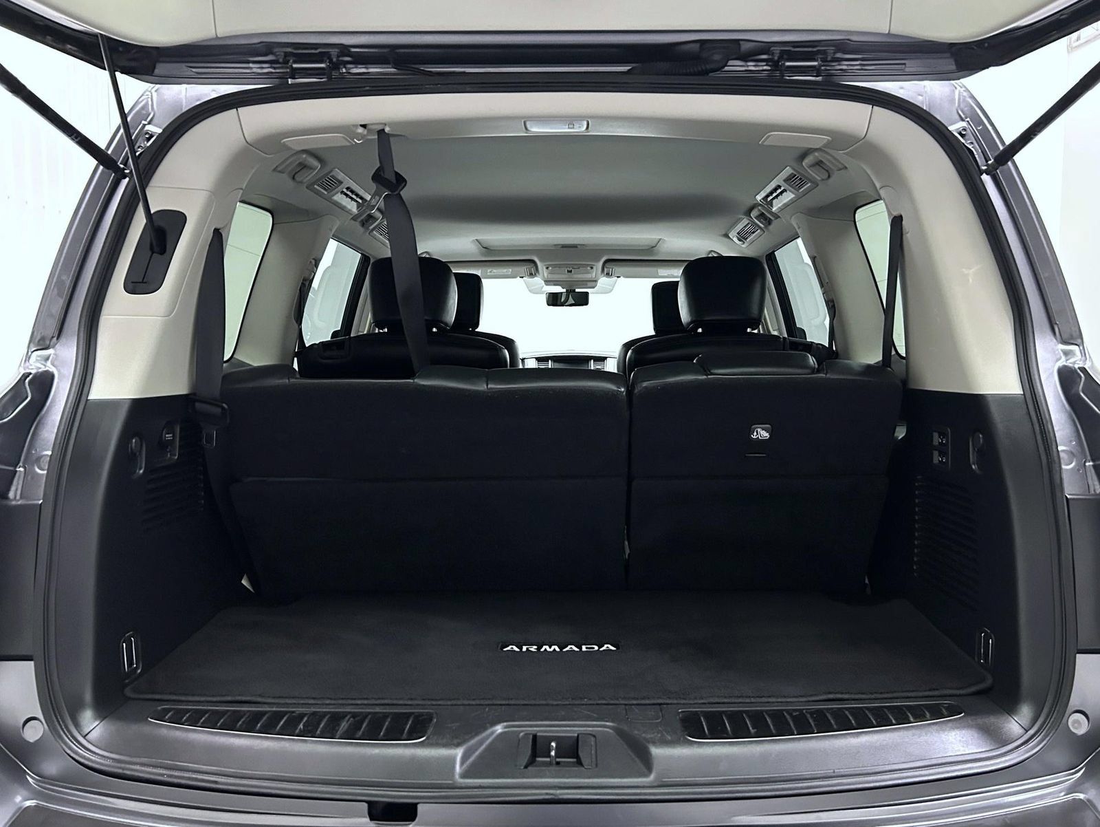 Used 2019 Nissan Armada Platinum w/ Captain's Chairs Package AWD/4WD image 22