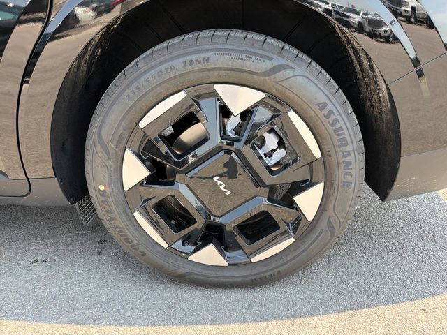 New 2026 Kia Carnival EX FWD image 26