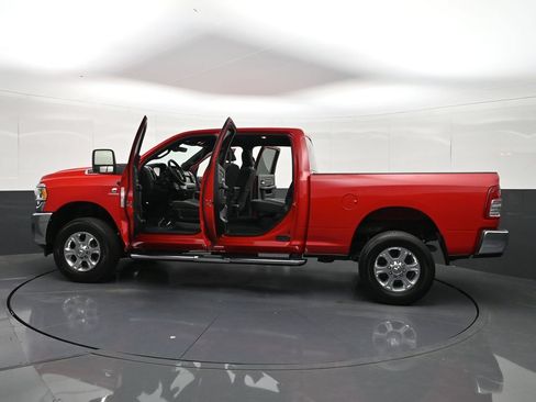 Used 2023 RAM 2500 Big Horn w/ Level 1 Equipment Group AWD/4WD image 42