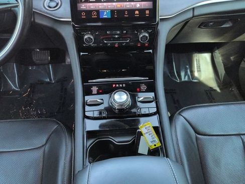 Used 2022 Jeep Grand Cherokee Overland AWD/4WD image 18