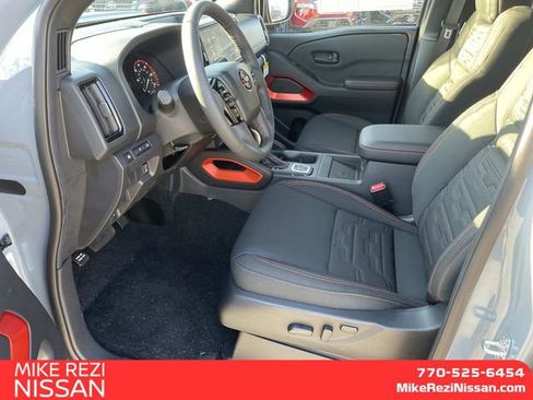 New 2026 Nissan Frontier PRO-4X w/ Pro-4x Convenience Package image 7
