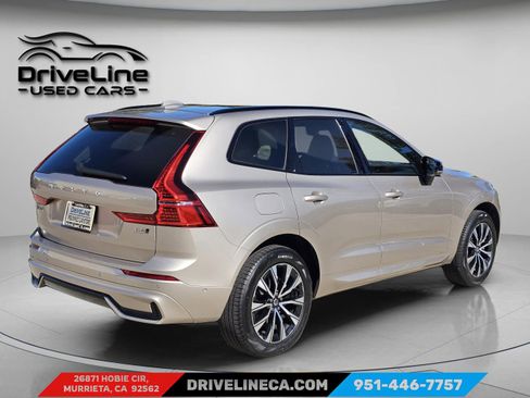 Used 2025 Volvo XC60 B5 Plus image 6