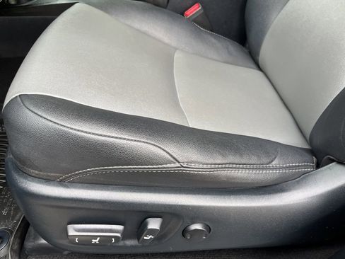 Used 2020 Toyota 4Runner SR5 Premium w/ Moonroof Package image 25