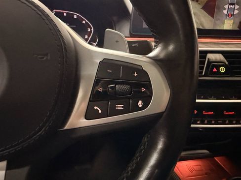 Used 2022 BMW M550i xDrive w/ Executive Package AWD/4WD image 23