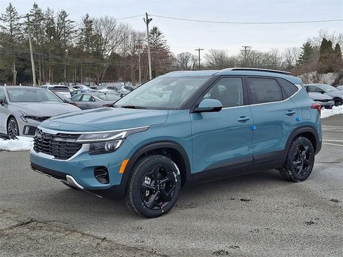 New 2026 Kia Seltos EX image 2