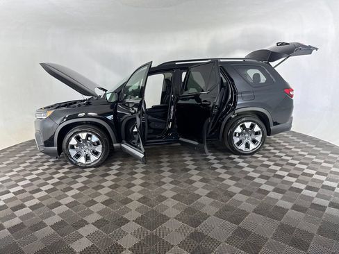 Used 2026 Honda Pilot Elite image 10