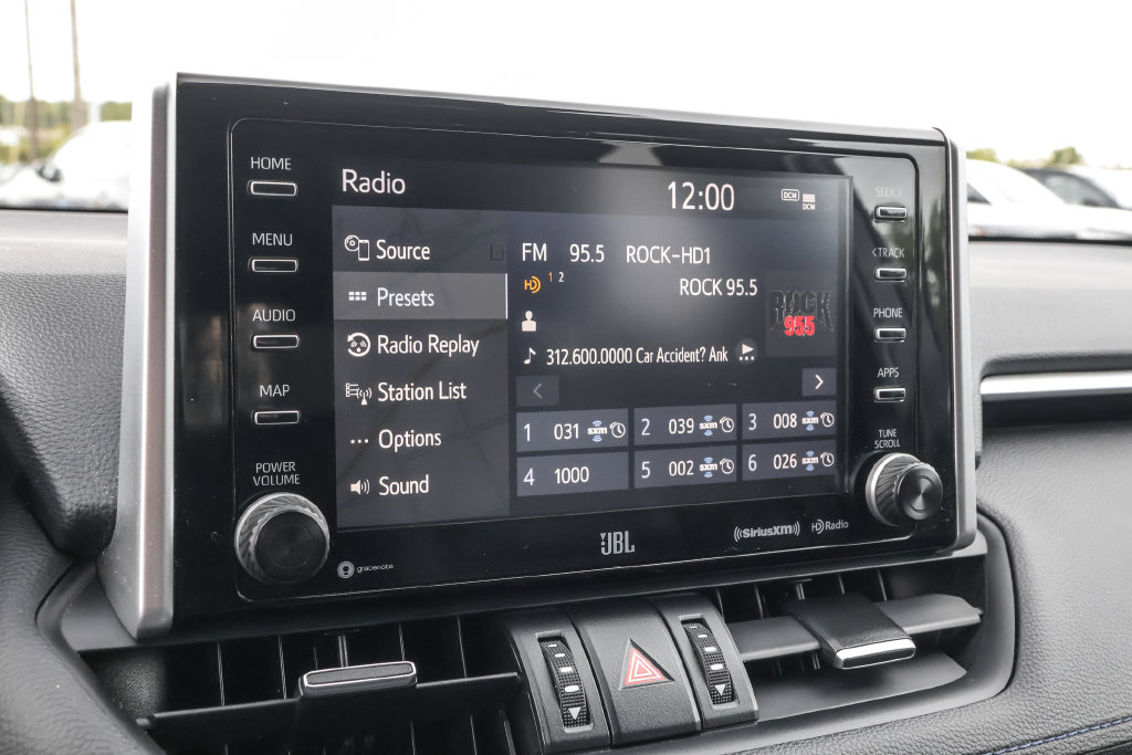 Used 2021 Toyota RAV4 XSE AWD/4WD image 26