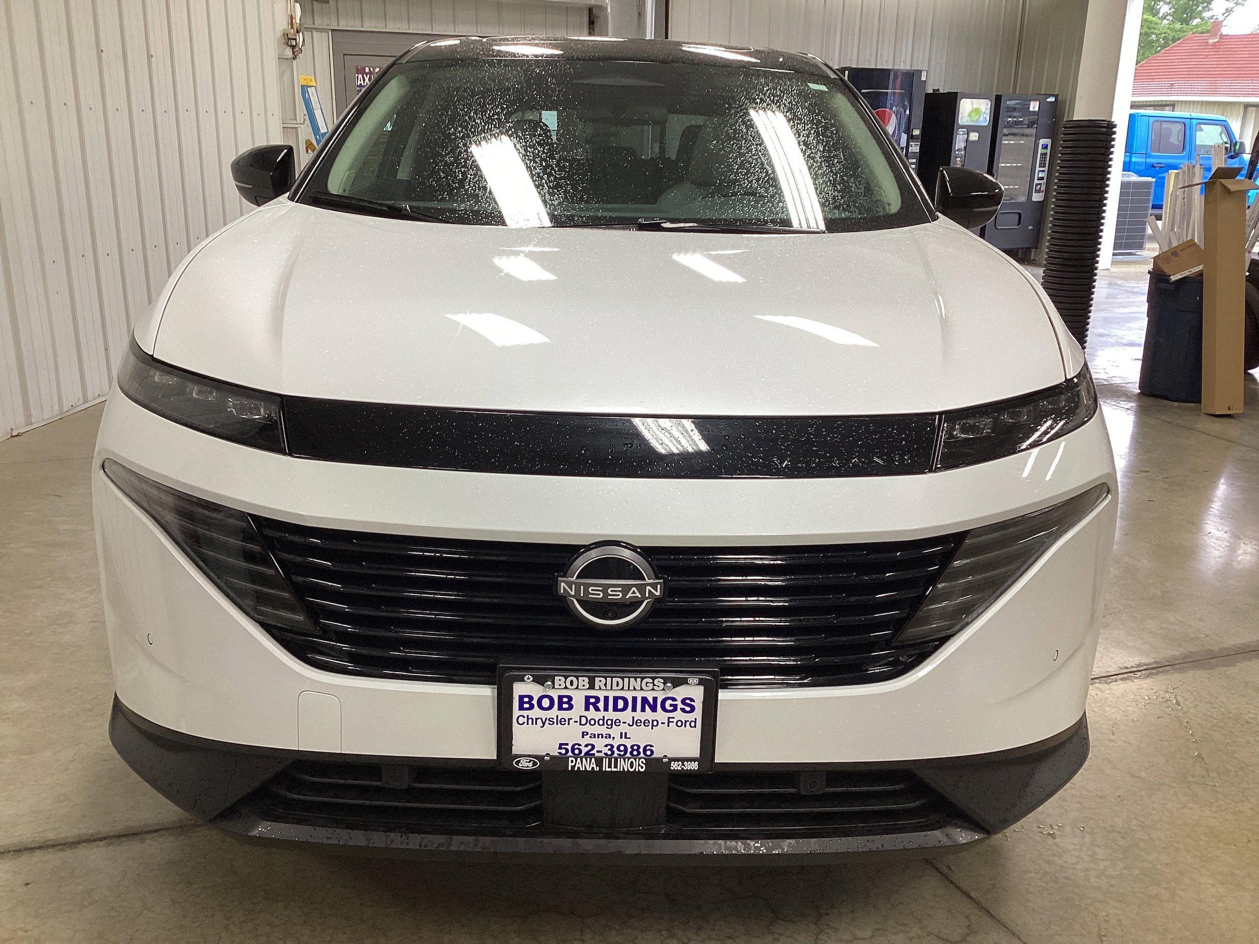 Used 2025 Nissan Murano SL AWD/4WD image 9