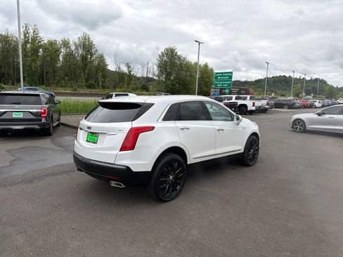 Used 2019 Cadillac XT5 Luxury AWD/4WD image 6