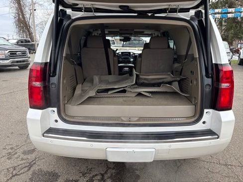 Used 2020 Chevrolet Tahoe Premier AWD/4WD image 24